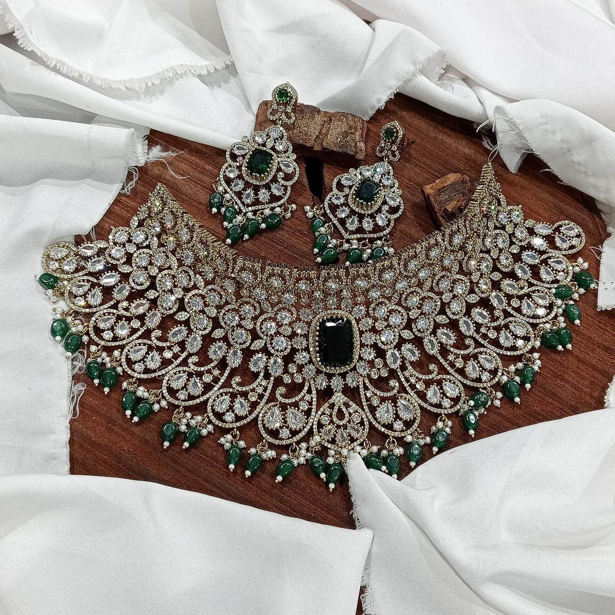 Victorian Polish with Moissanite Stones Bridal Choker