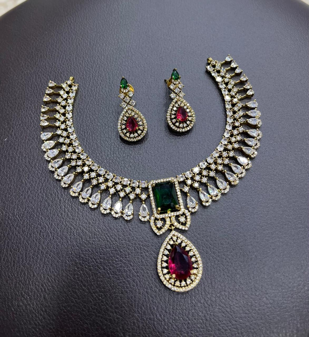 Victorian Polish AD Stones Necklace