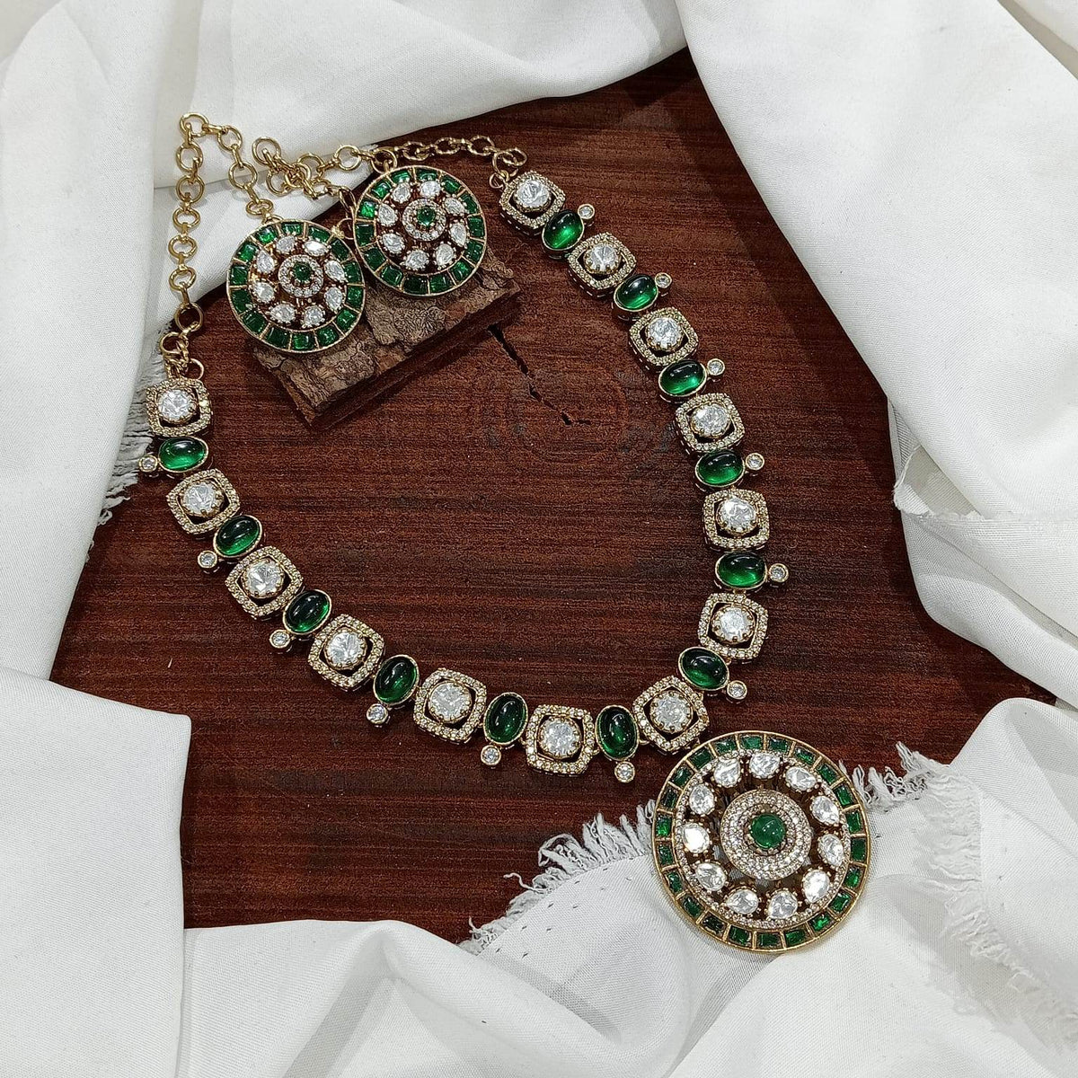 Victorian Polish with Moissanite Stones Bridal Necklace