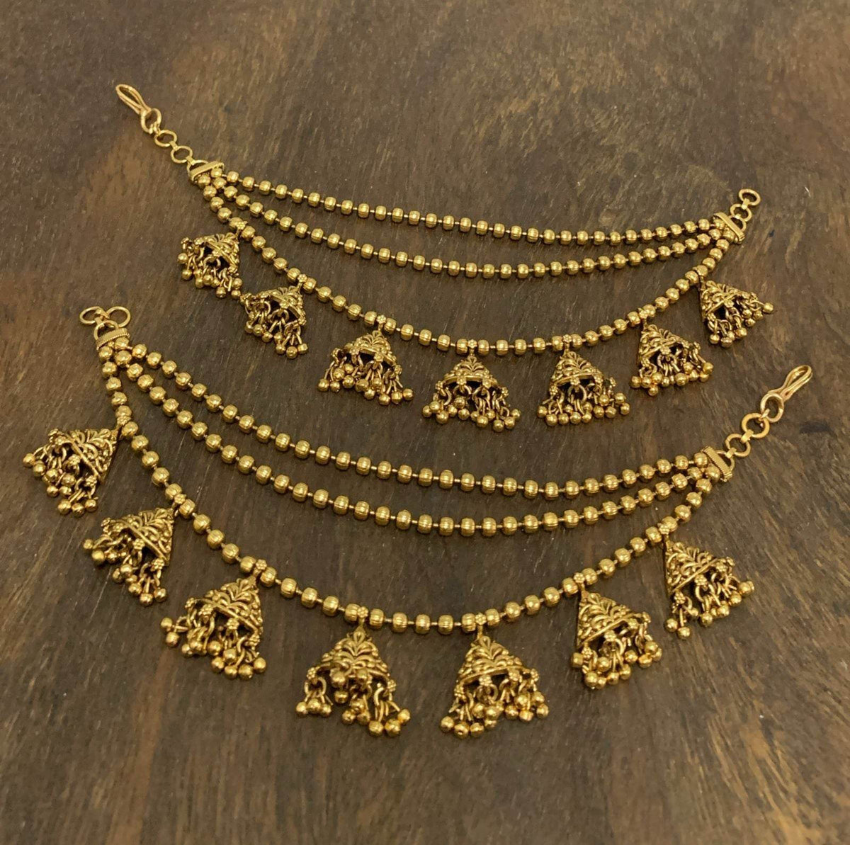 Premium Matt with Kempu Stones Ear Chains