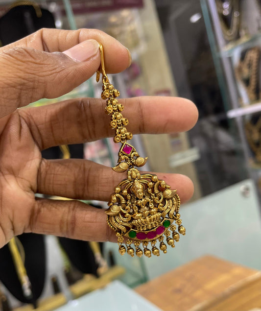 Premium Matt with Kempu Stones Tikka