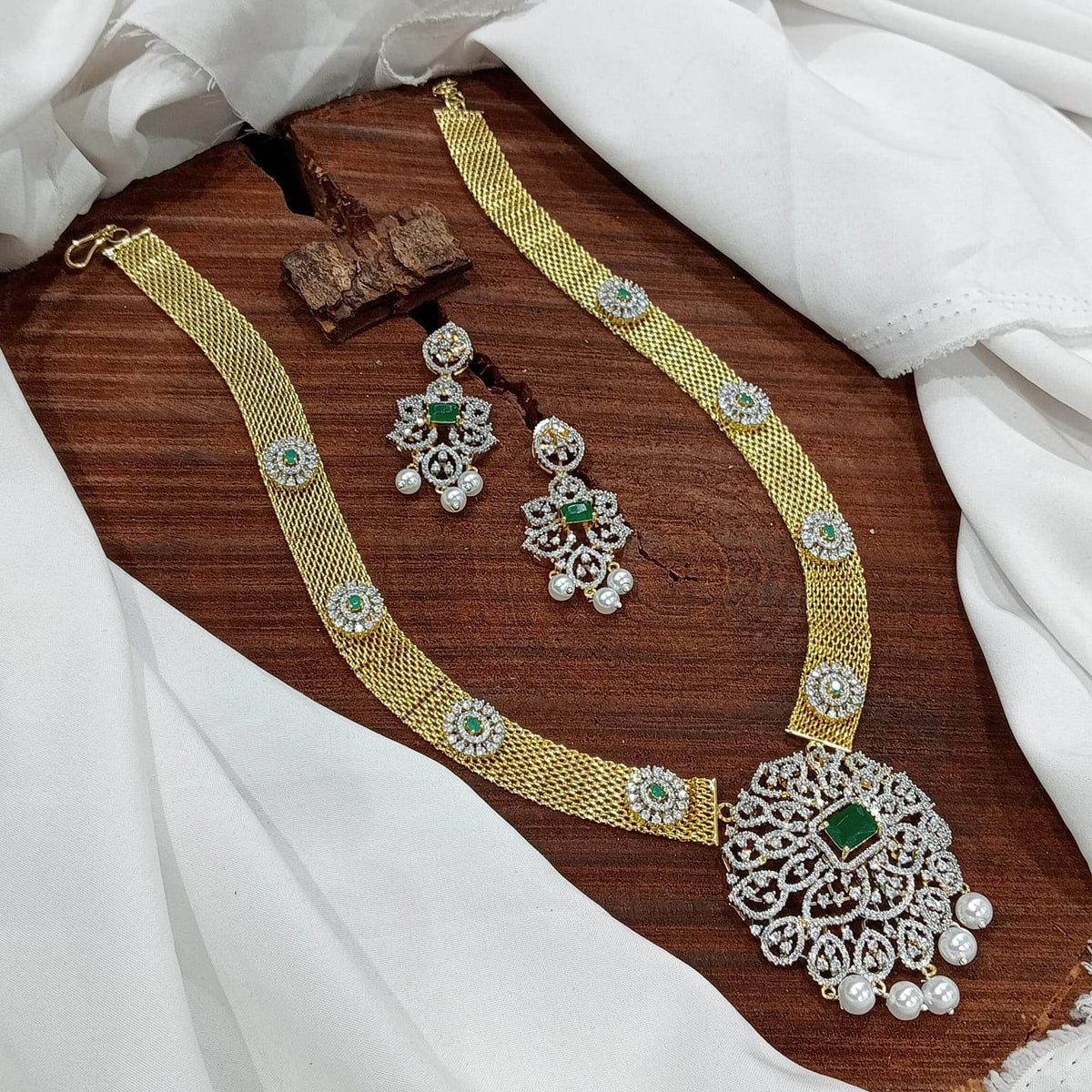 American Diamond Stones Pendent Haram