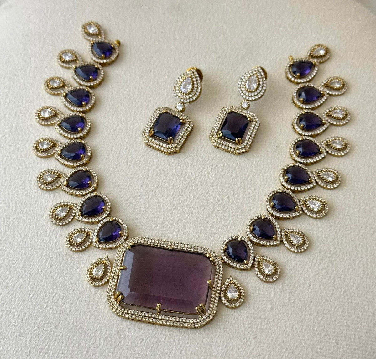Victorian Polish with AD Stones Necklace