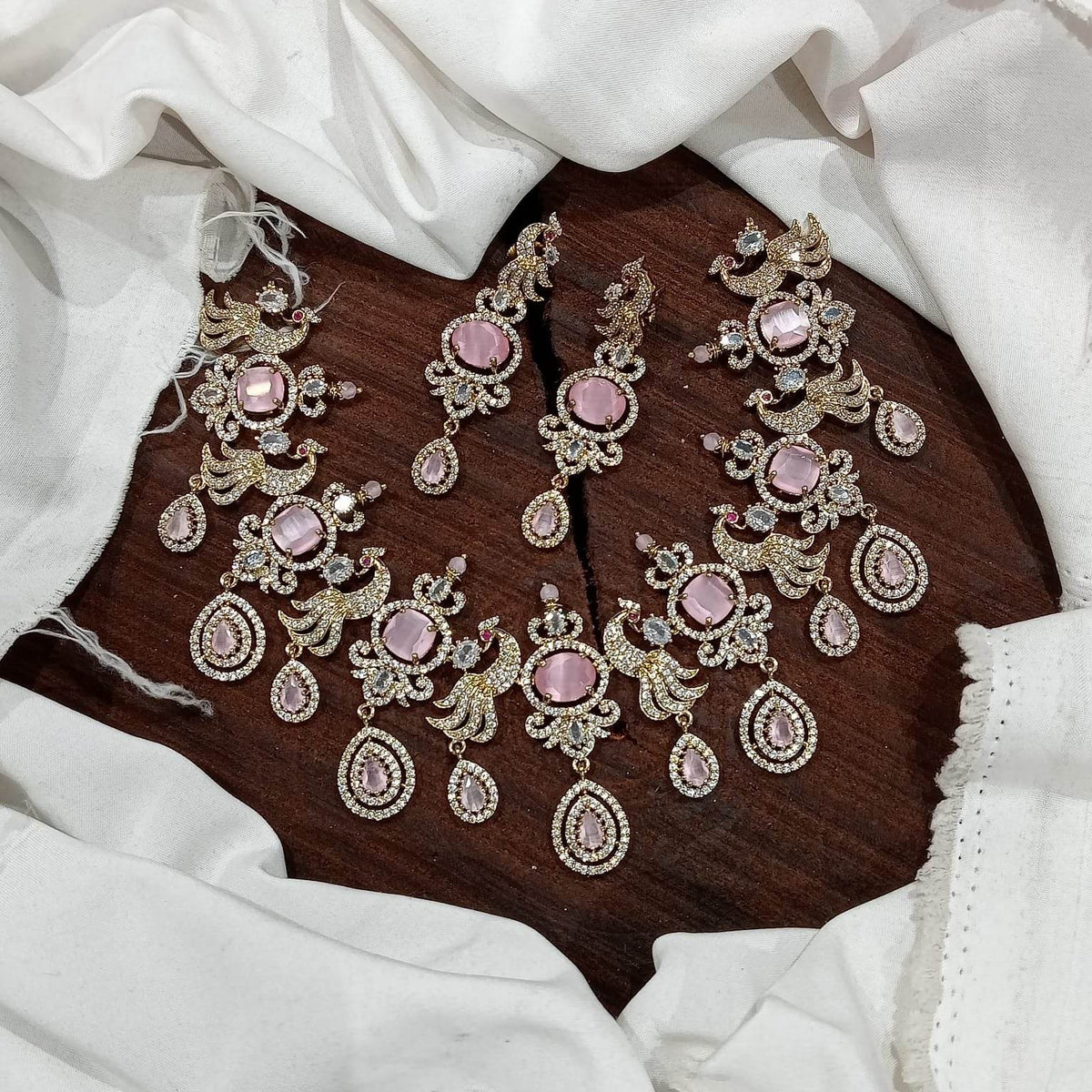 Victorian Polish with AD Stones Necklace