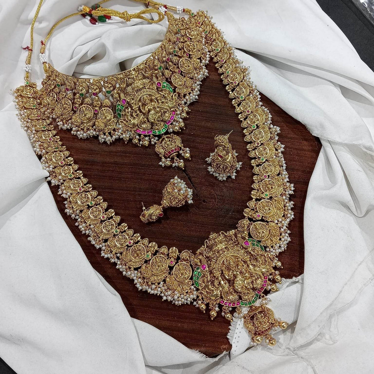 Nakshi Work with Jaadu Kundan Stones Bridal Combo Set