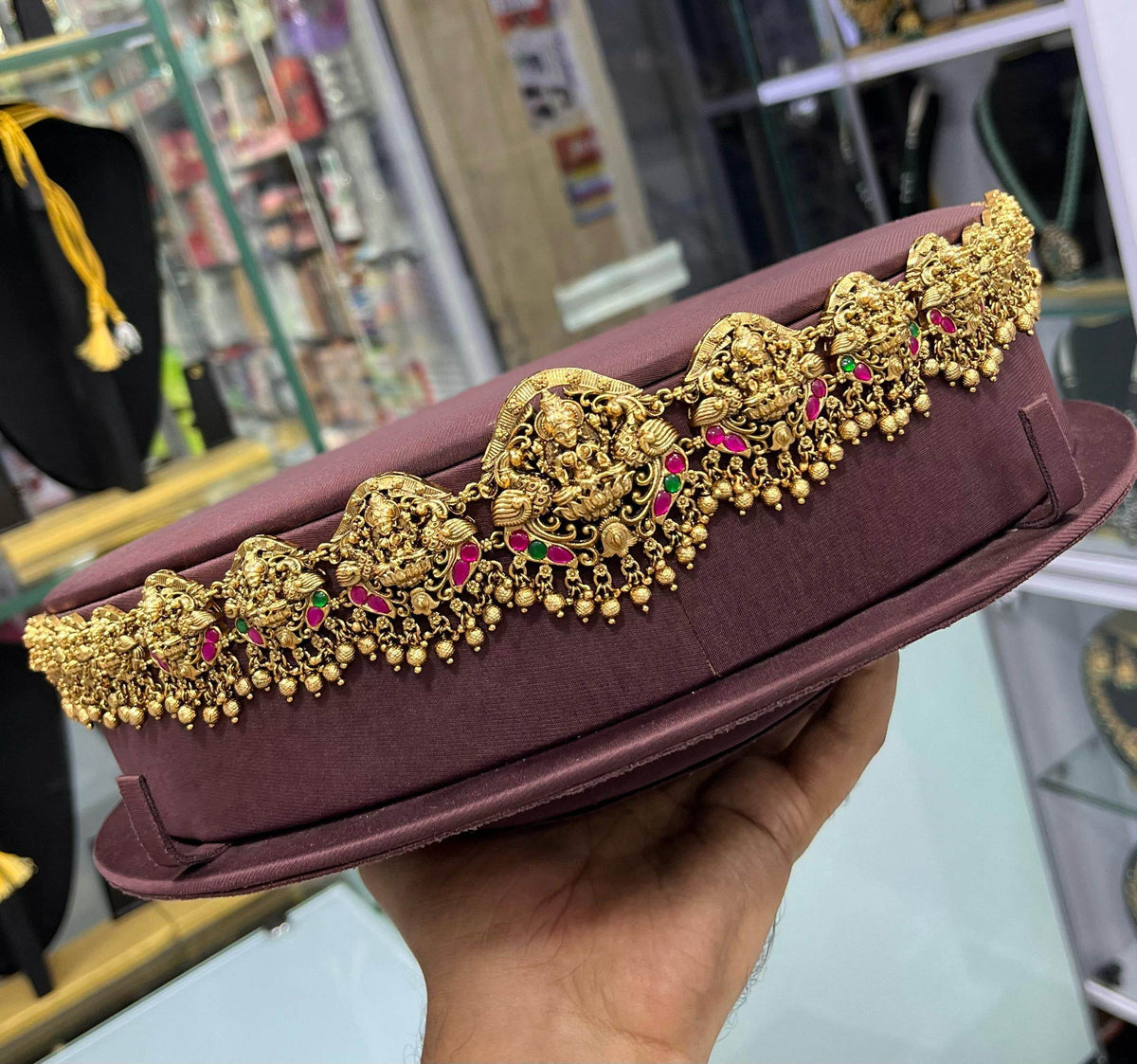 Nagasi work with Kundan Stones Bridal Hip Chain