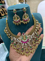 Mossianite with Kundan Stones Bridal Neckset