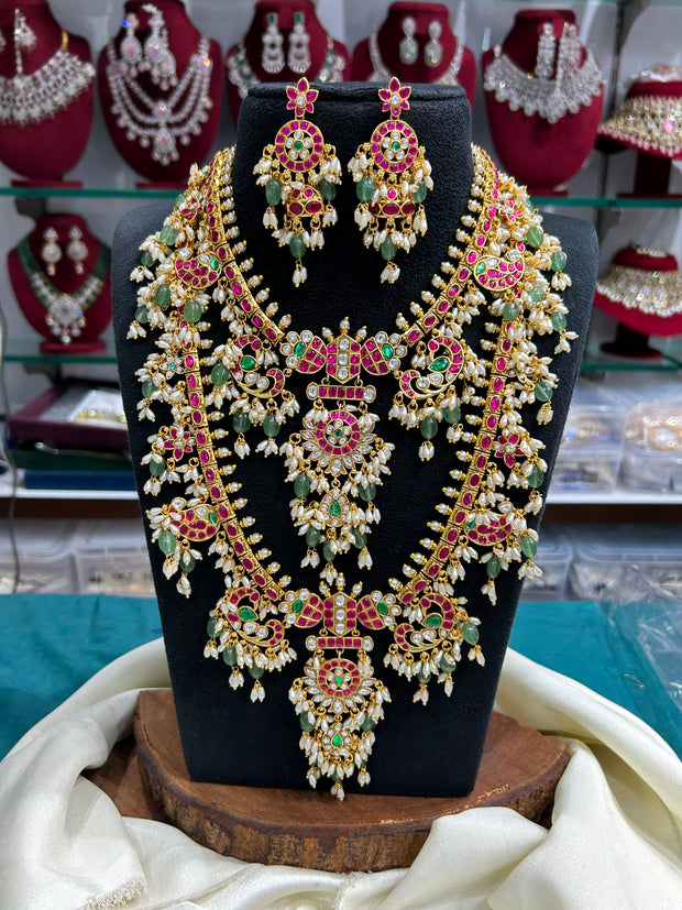 Jaadu Kundan Stones Bridal Guttapusal Combo Set