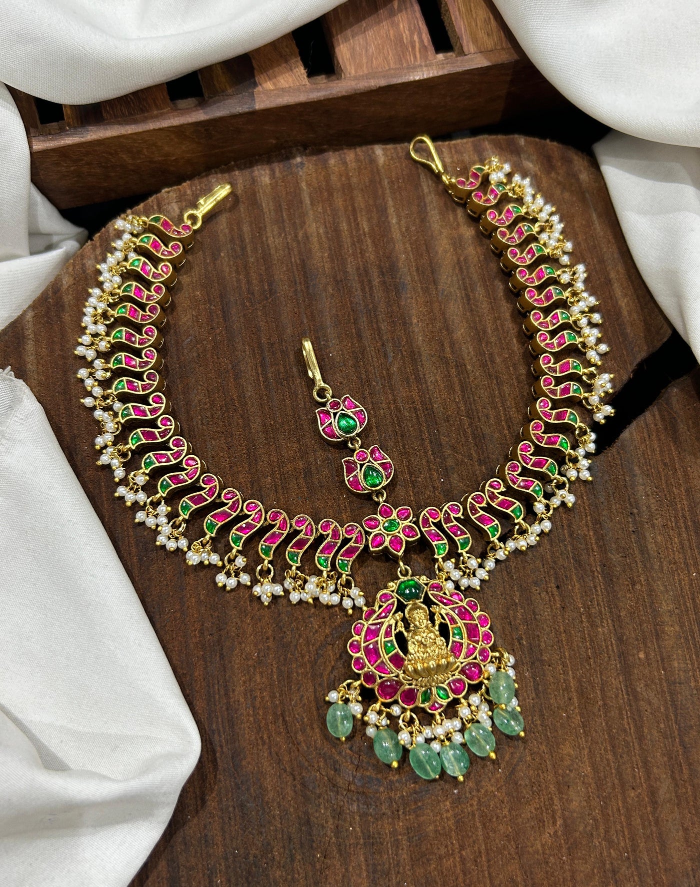 Jaadu Kundan Stones Bridal Head Set