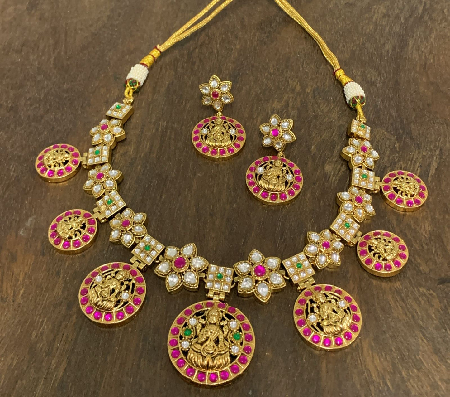 Jaadu Kundan Stones Bridal Necklace