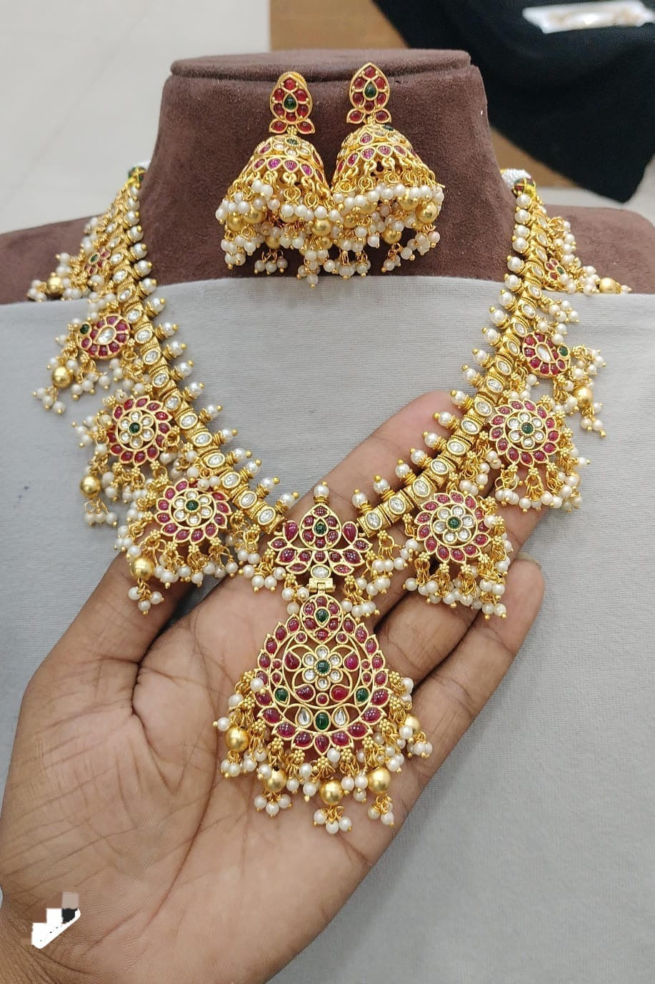 Nakshi Work with Kempu Stones Guttapusal Necklace