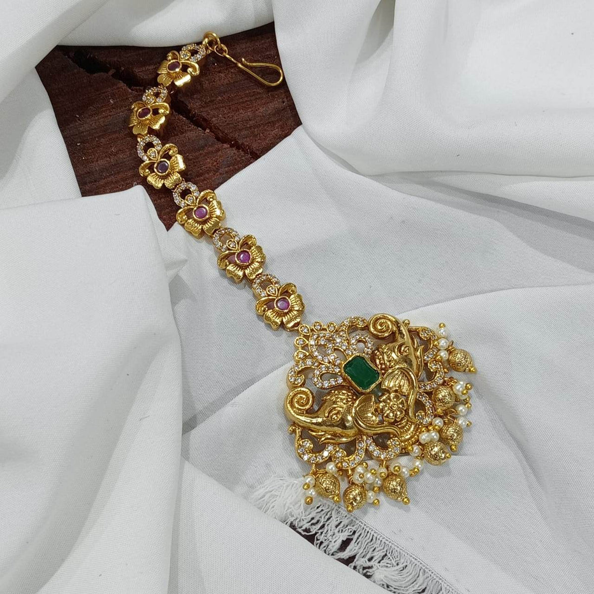 Nagasi work with Kempu Stones Tikka