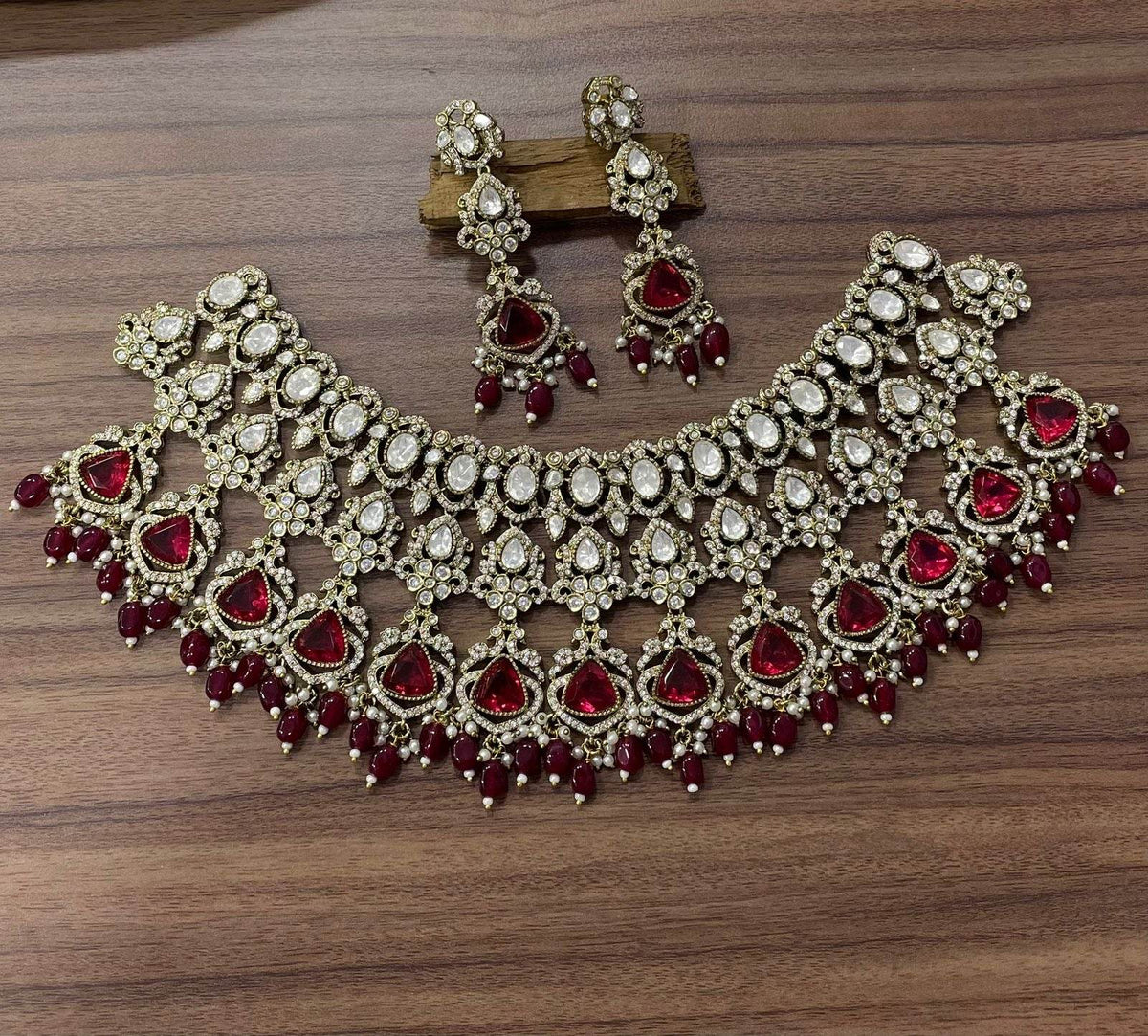 Victorian Polish AD & Moissanite Stones Bridal Neck Set