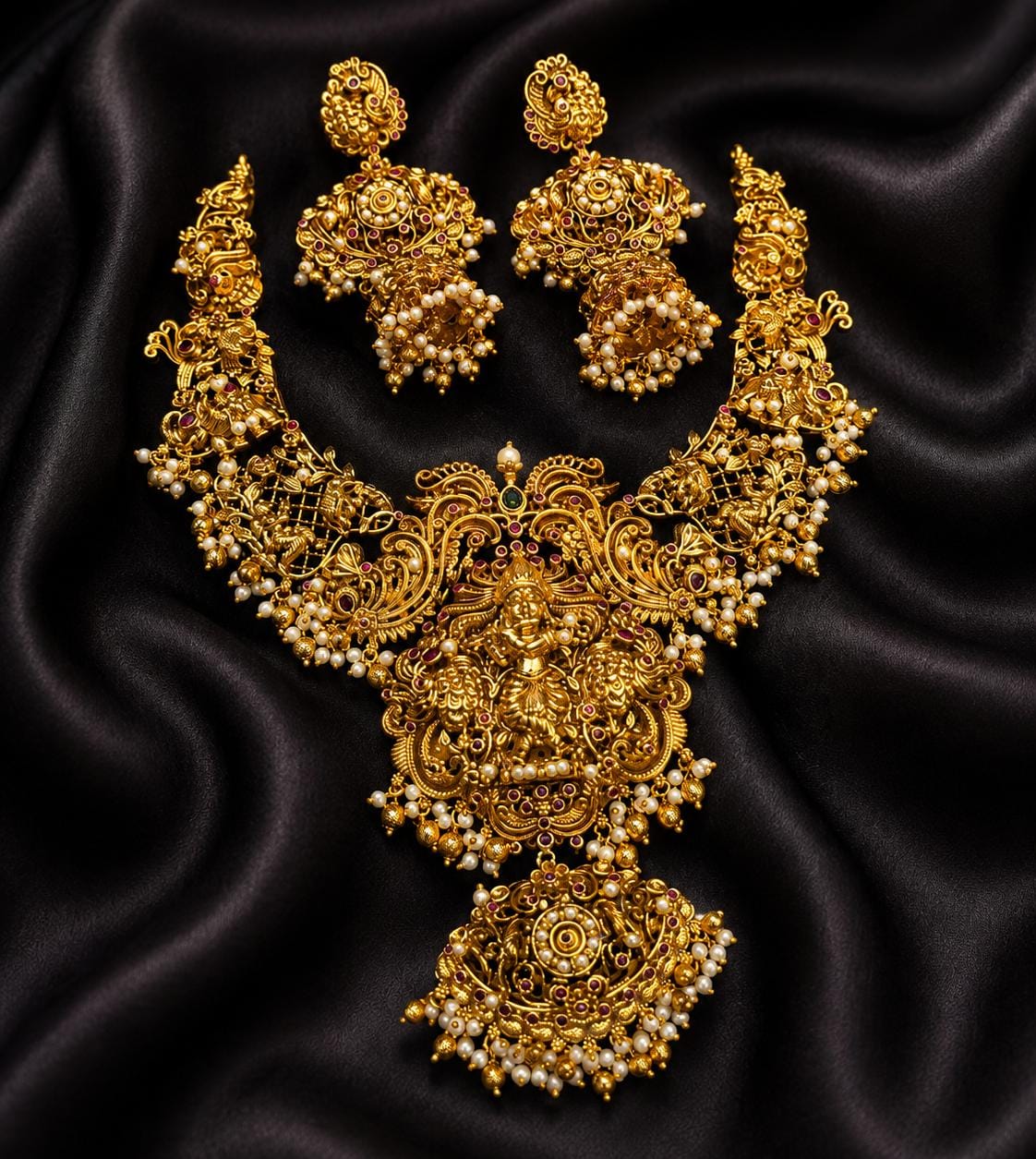 Nakshi Work with Kempu Stones Bridal Necklace