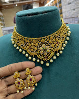 Nakshi work with Kempu Stones Choker