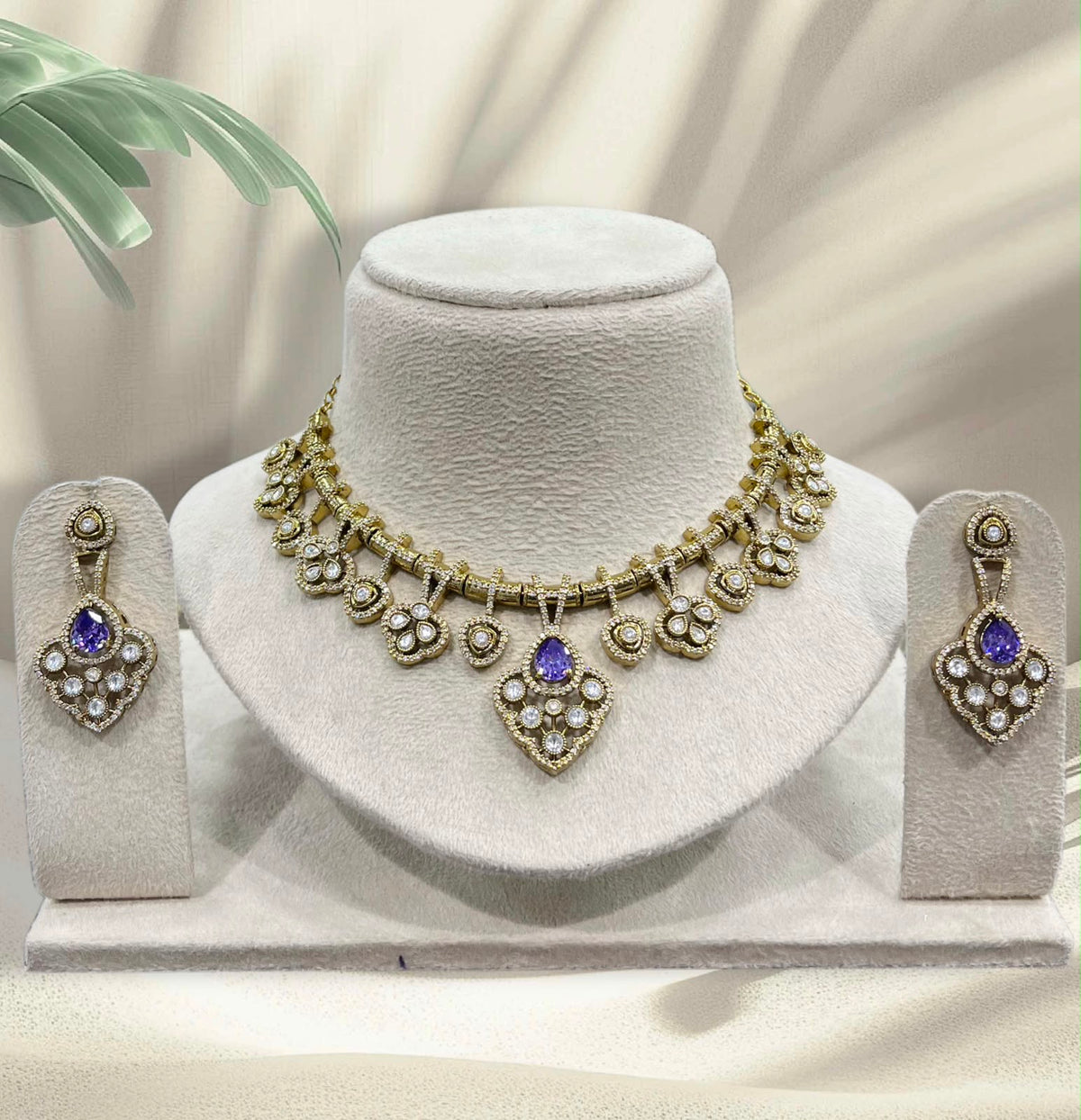 Victorian Polish AD Stones Necklace