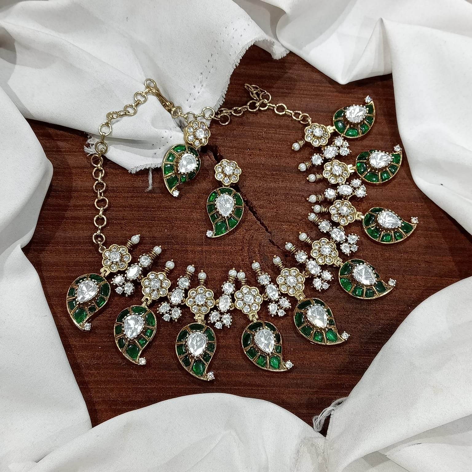 Moissanite Stones with Kundan Stones Bridal Necklace - Nakshatra Jewels