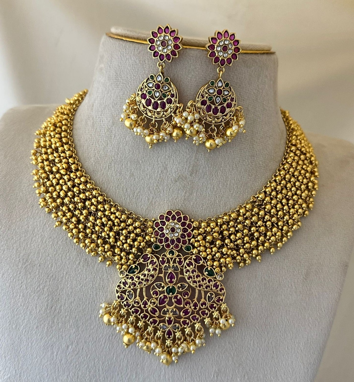 Nagasi Work with Kempu Stones Bridal Necklace