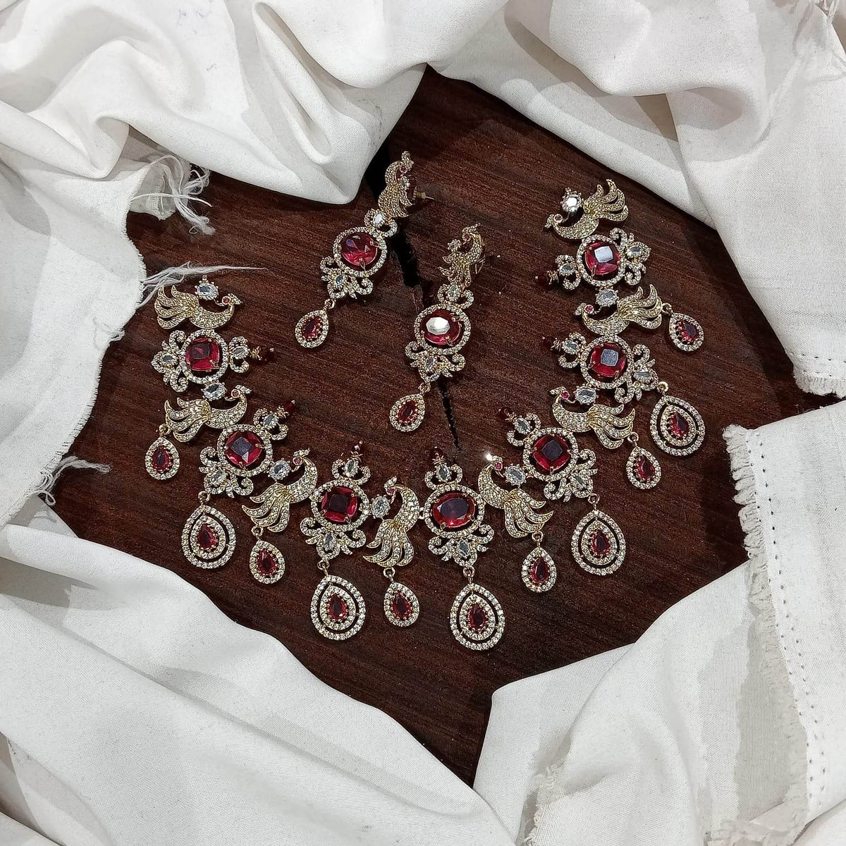 Victorian Polish with AD Stones Necklace