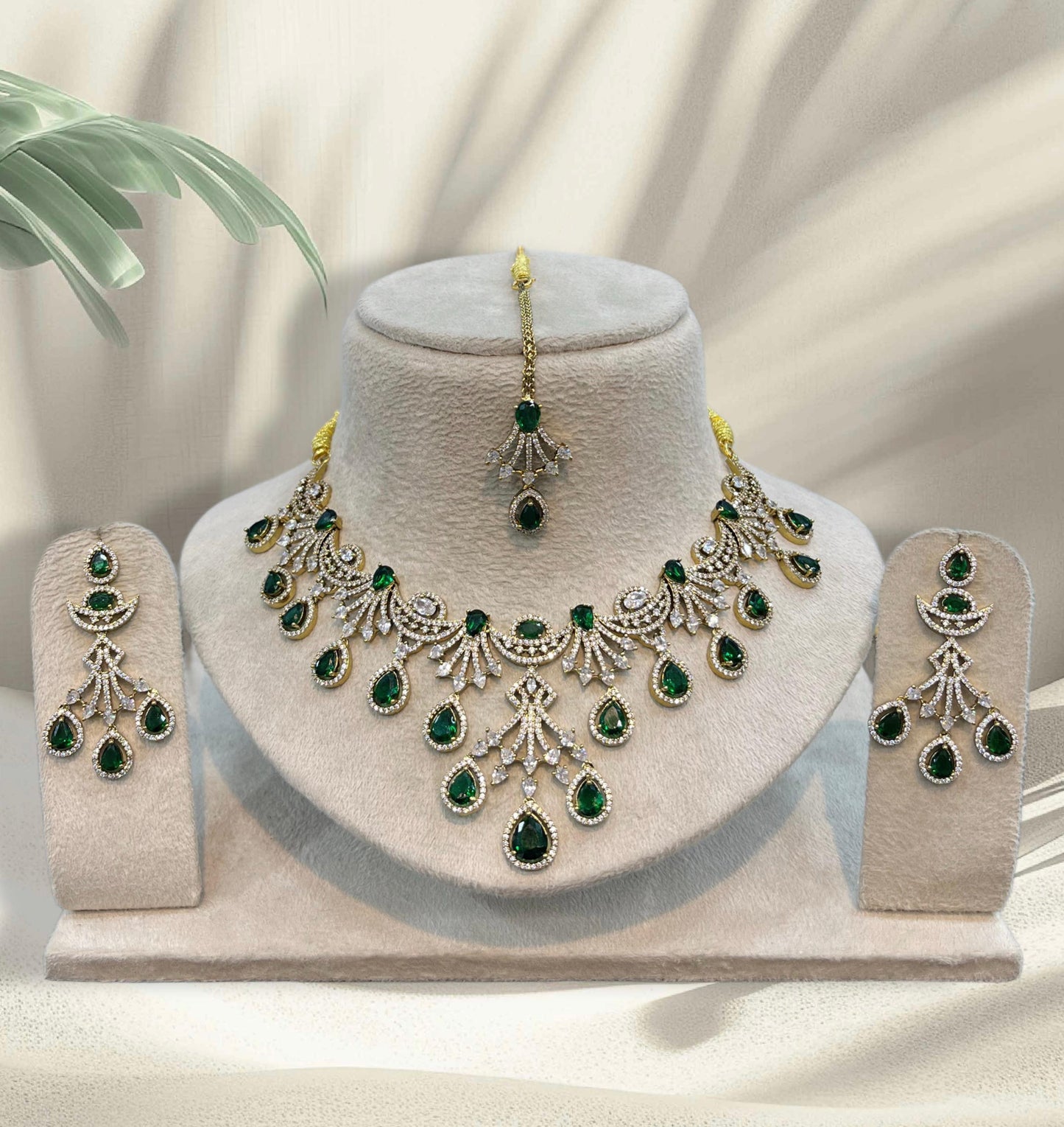 Victorian Polish AD Stones Necklace