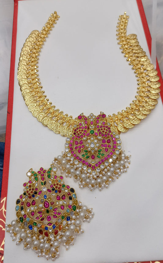Nakshi Work Kasu mala with Jaadu Kundan Stones Pendent Haram