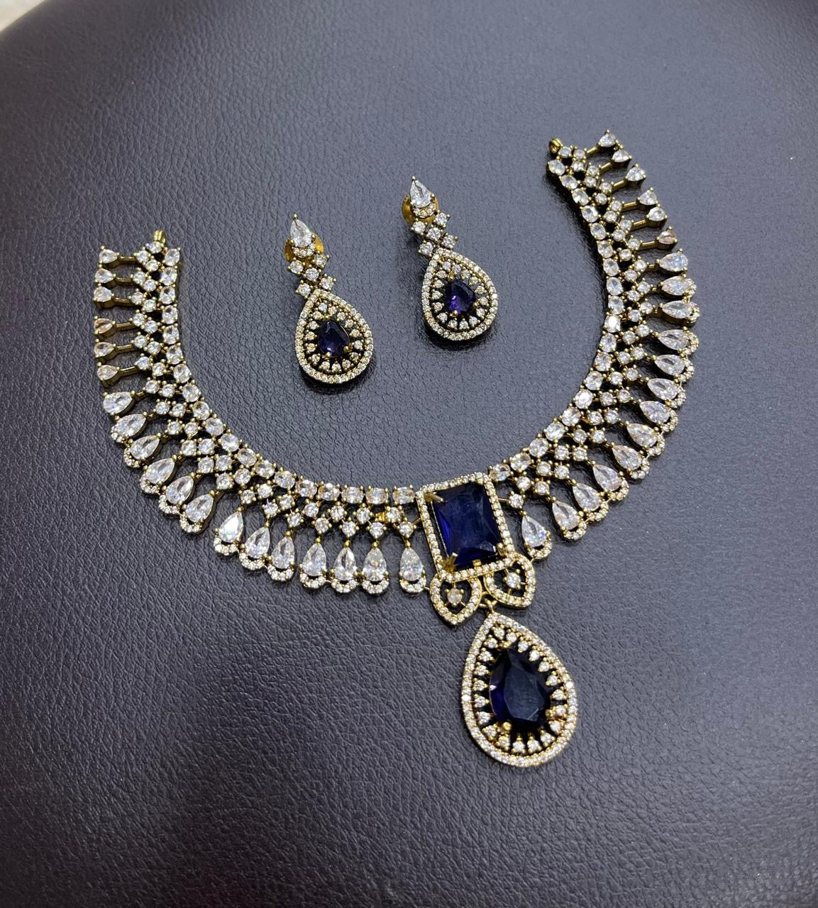 Victorian Polish AD Stones Necklace