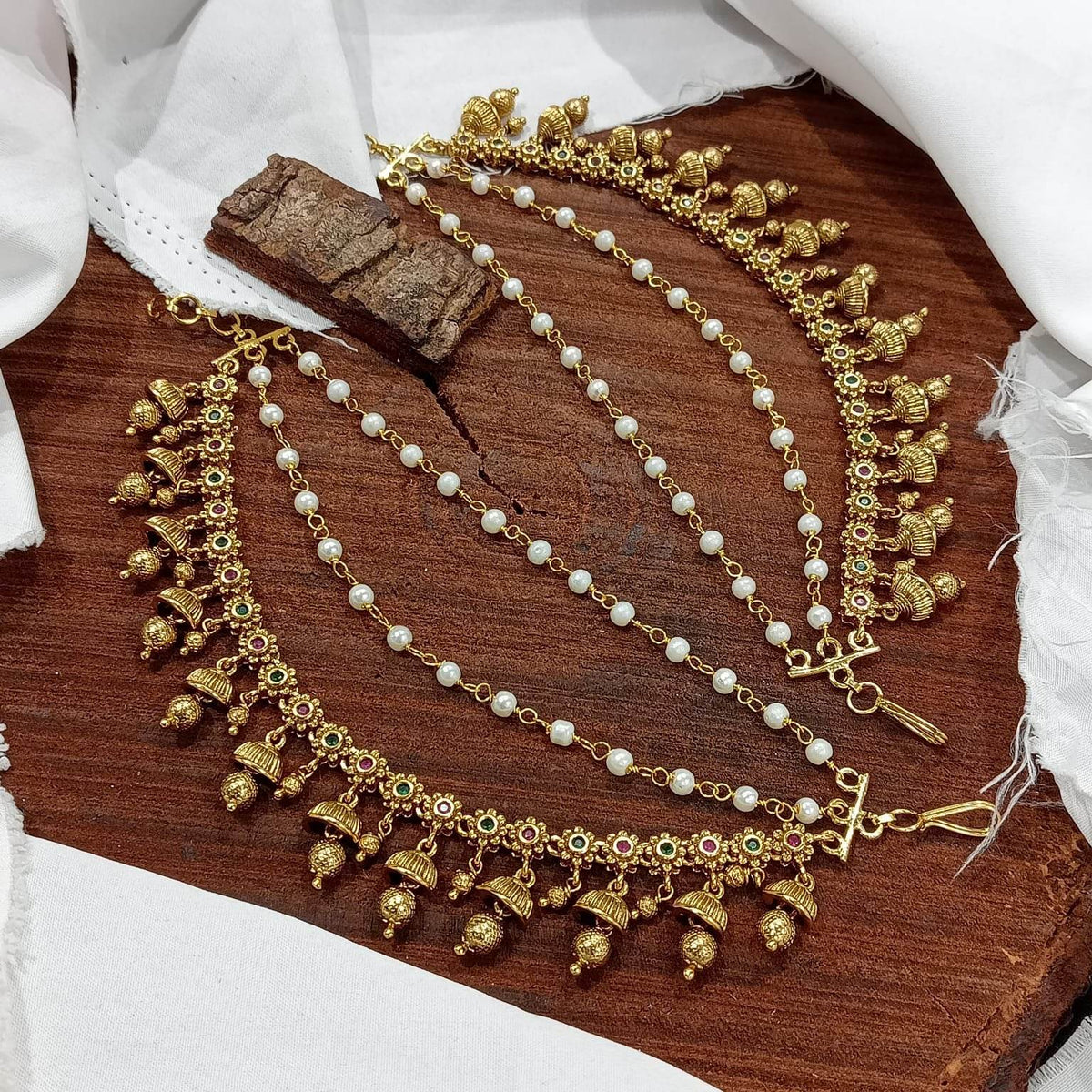 Premium Matt with Kempu Stones Ear Chains
