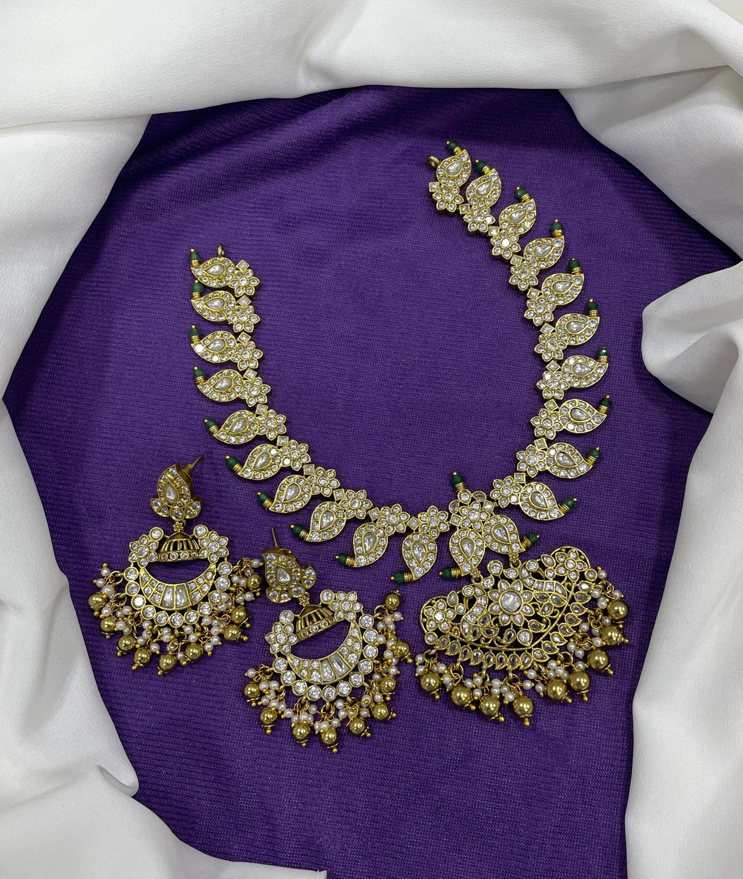 Jaadu Kundan Stones Bridal Necklace