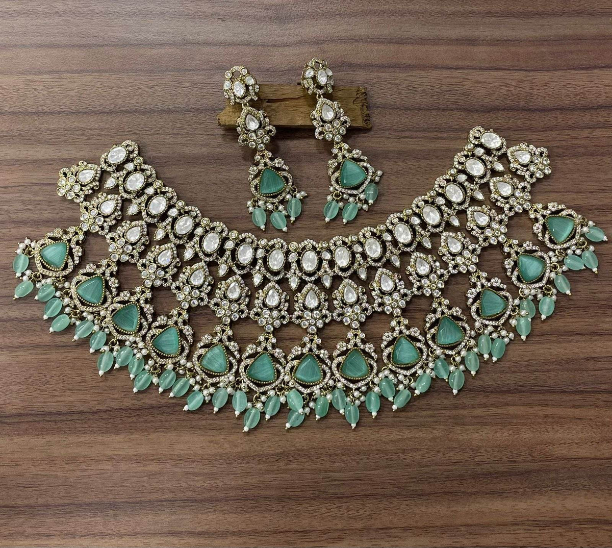 Victorian Polish AD & Moissanite Stones Bridal Neck Set