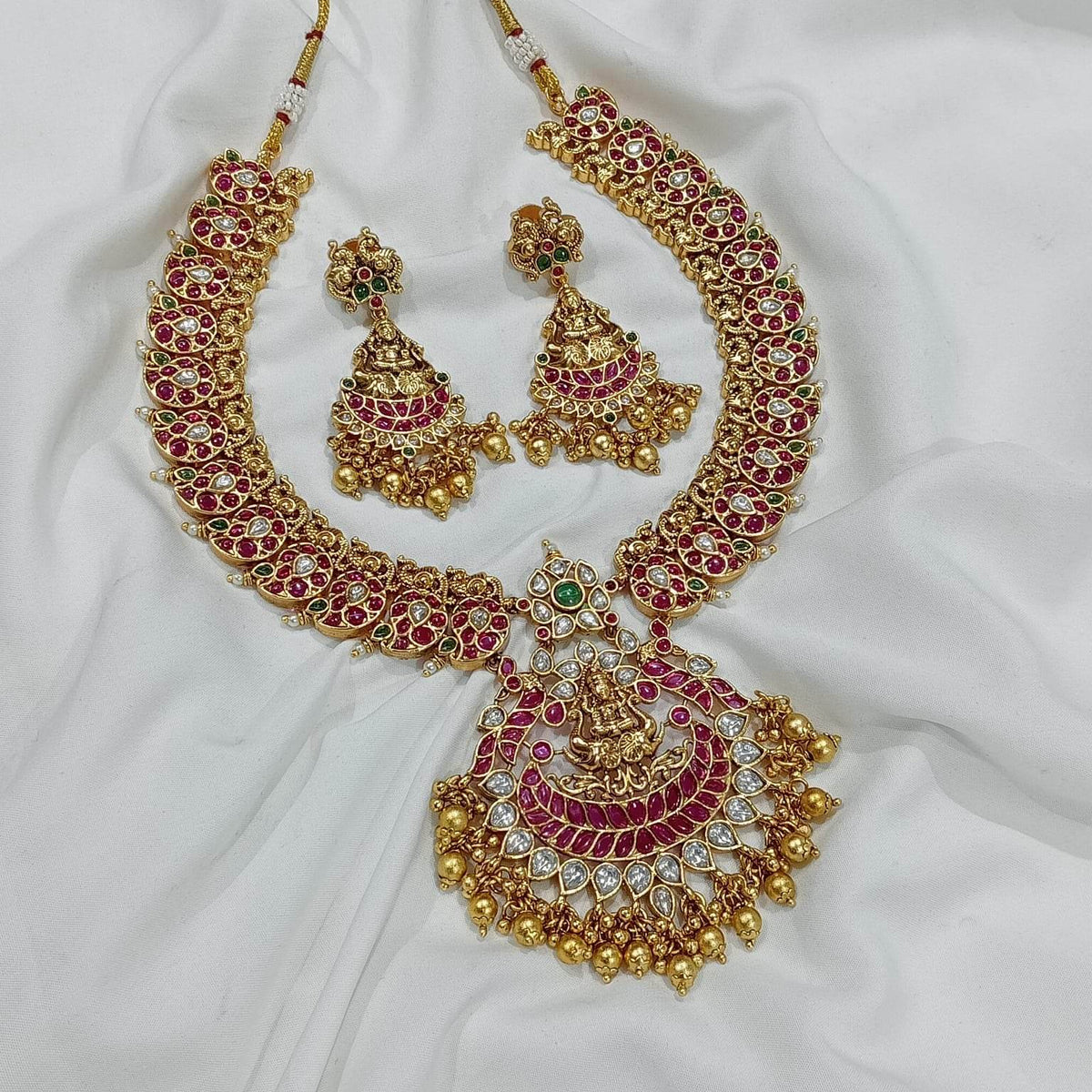 Nagasi Work with Kempu Stones Necklace