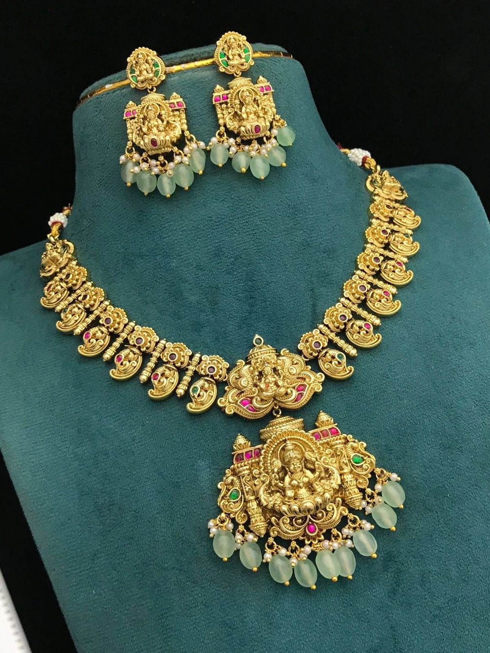 Nakshi work with Jaadu Kundan Stones Necklace - Nakshatra Jewels