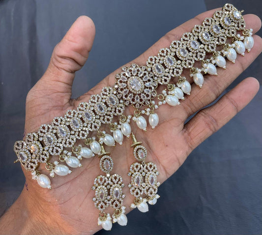 Victorian Polish with AD Stone Choker