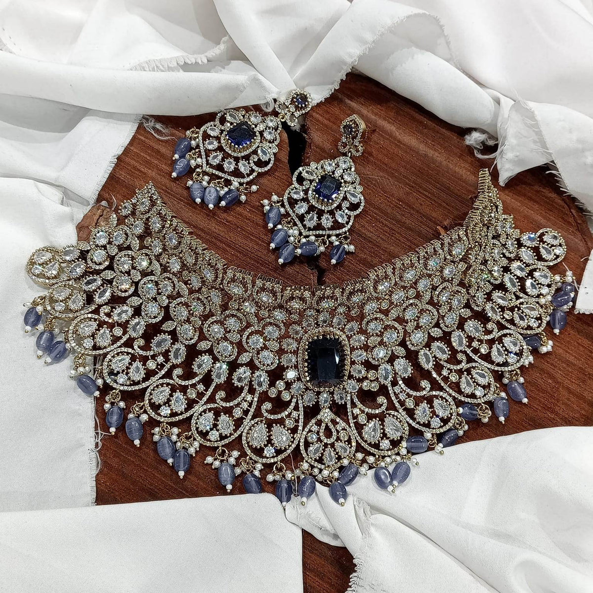 Victorian Polish with Moissanite Stones Bridal Choker