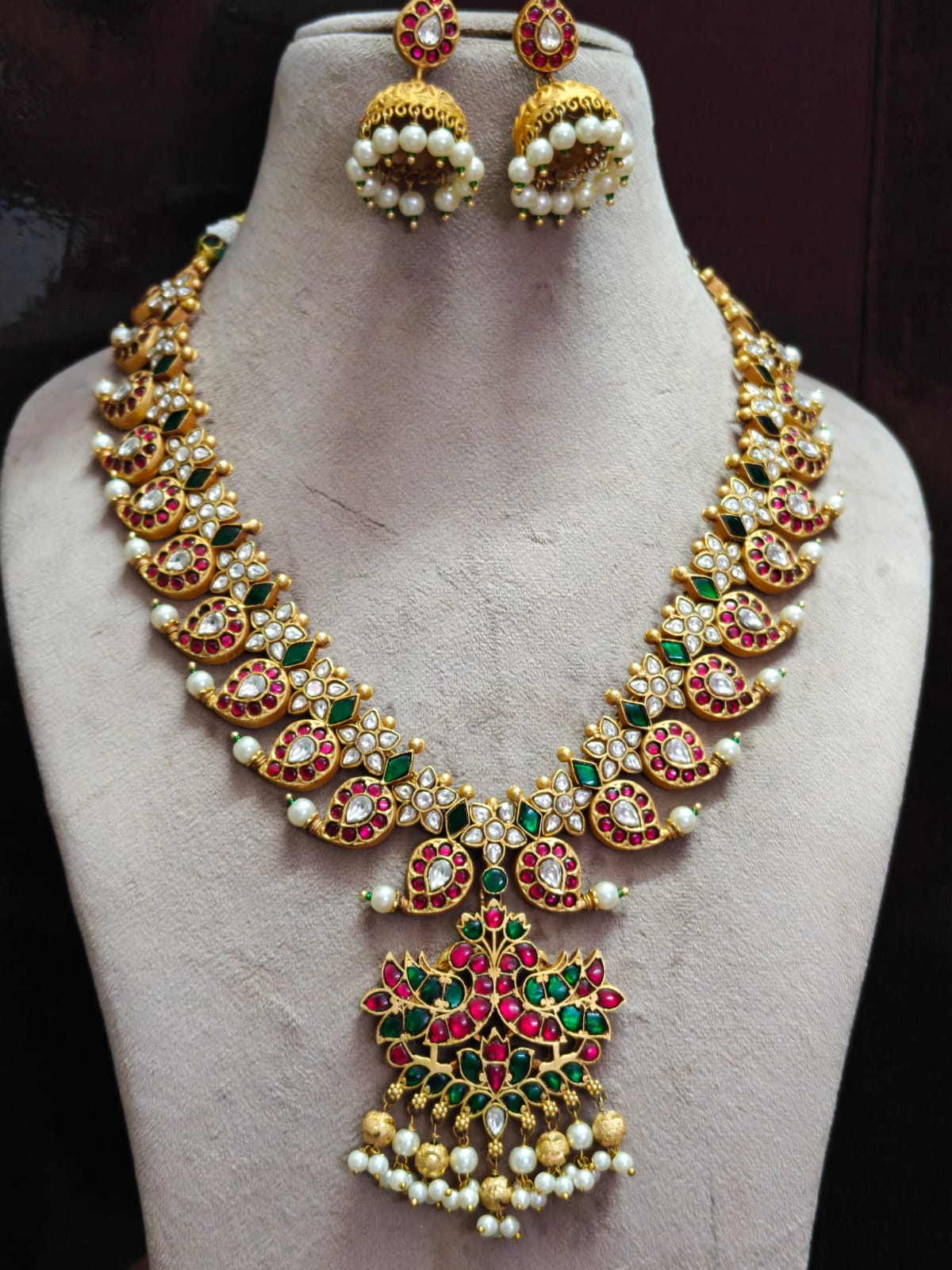 Jaadu Kundan Stones Bridal haram