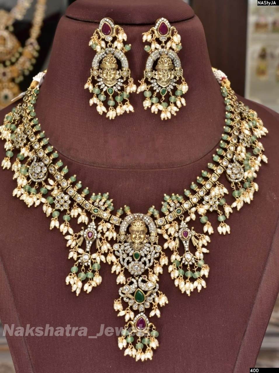Victorian Polish AD Stones Necklace