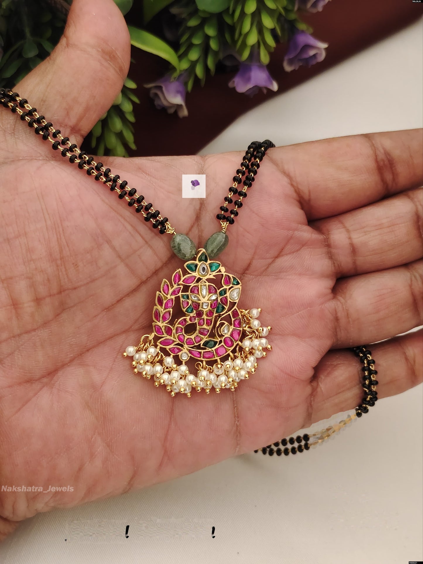 Jadau Kundan Stones Pendent with Black Beads Necklace