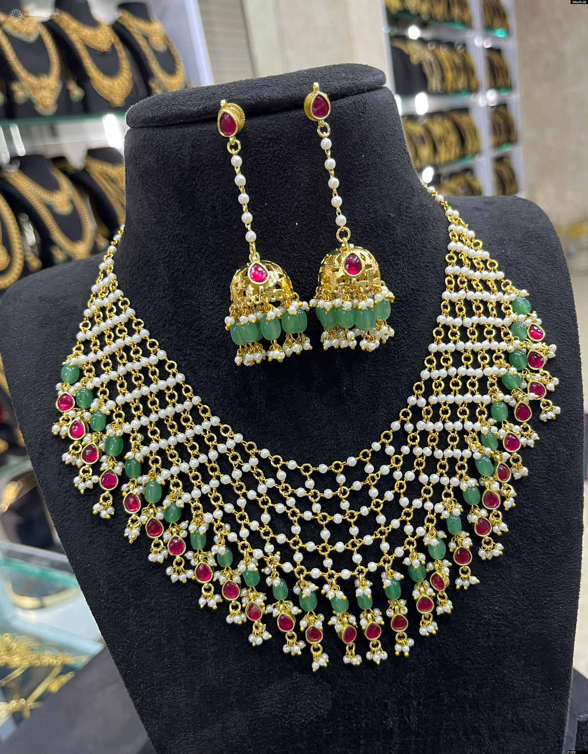 Jaadu Kundan Stones Necklace