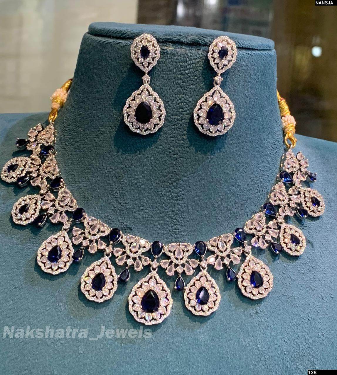 American Diamond Stones Necklace (Silver Polish)