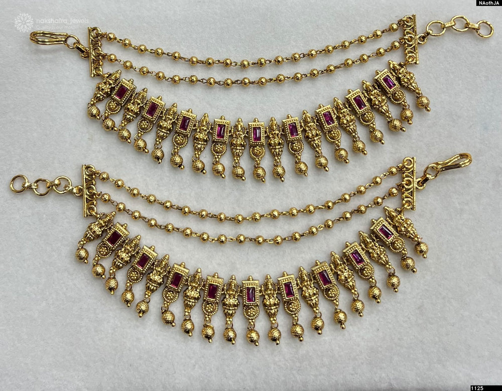Premium Matt with Kempu Stone Ear Chains