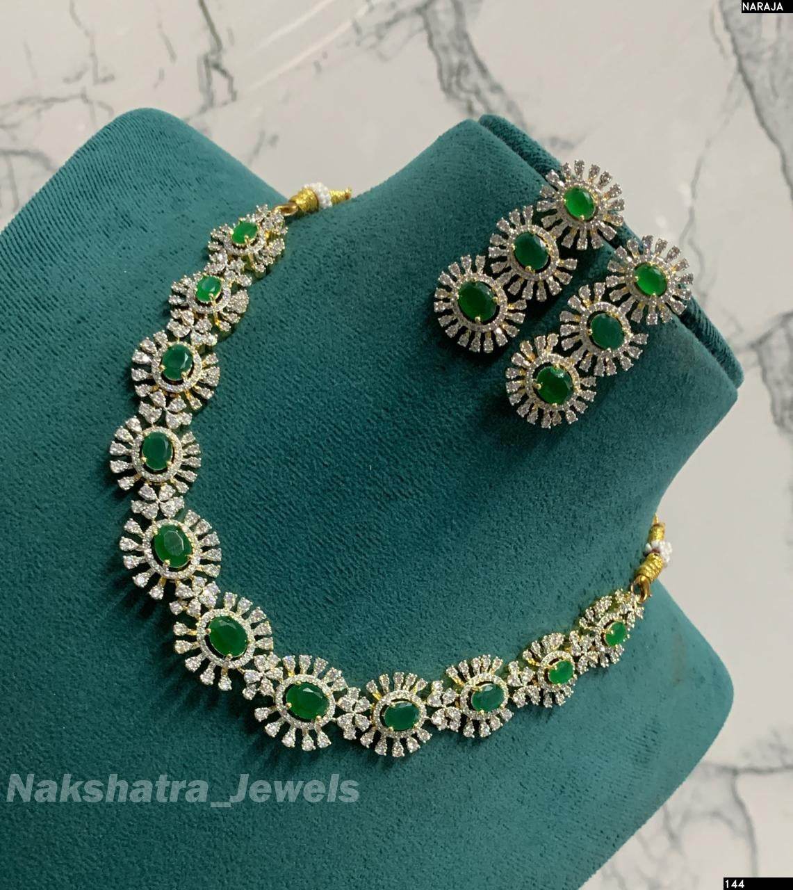 American Diamond Stones Necklace (Silver Polish)